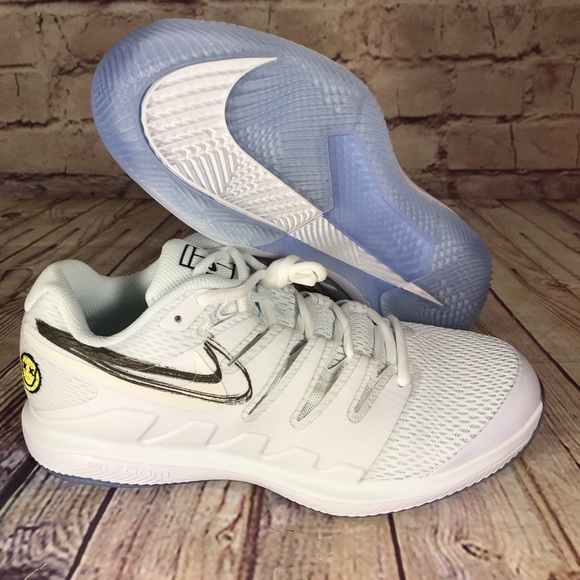 nike air zoom vapor x smiley